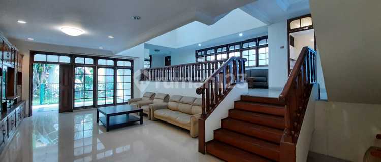 Rumah Lama di Duta Pondok Indah Jakarta Selatan 1