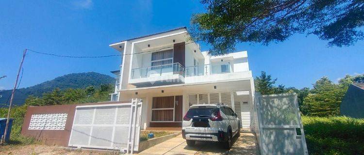 Disewa Rumah Minimalis 2 lantai view gunung pancar sentul city bogor 1