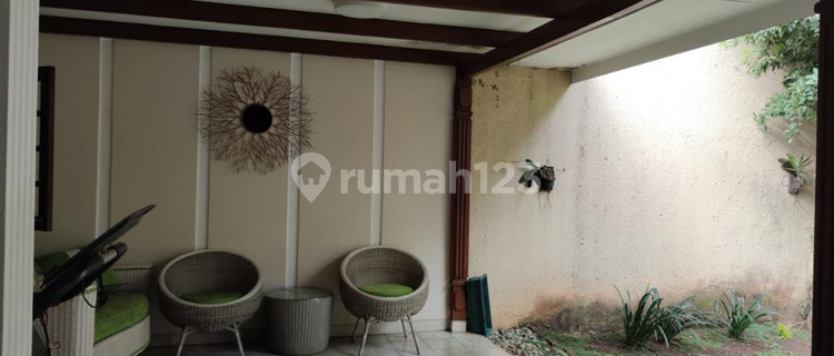 Rumah 1 Lantai Dekat Taman 1