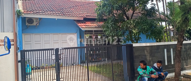 Murah Rumah Cocok Untuk Usaha di Taman Kopo Indah 2, Bandung 1