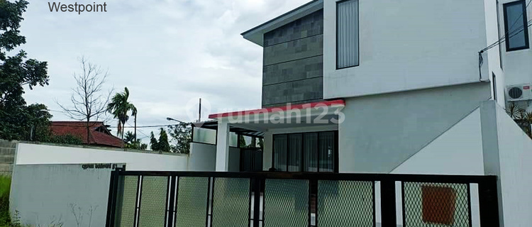 Affordable Ready-to-Occupy House in Setra Duta, Bandung 1