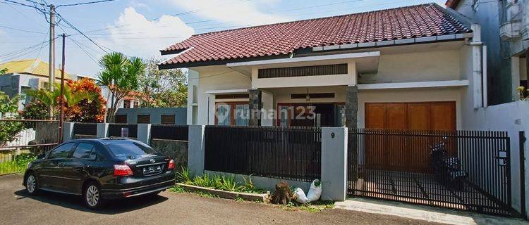 Murah Rumah Siap Huni Bagus di Jl. Cidamar Permai, Bandung 1