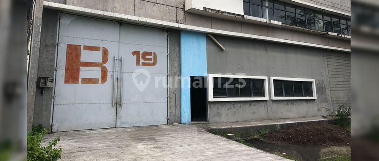 Gudang siap pakai di Pergudangan T-One Bizz Park Makassar 1