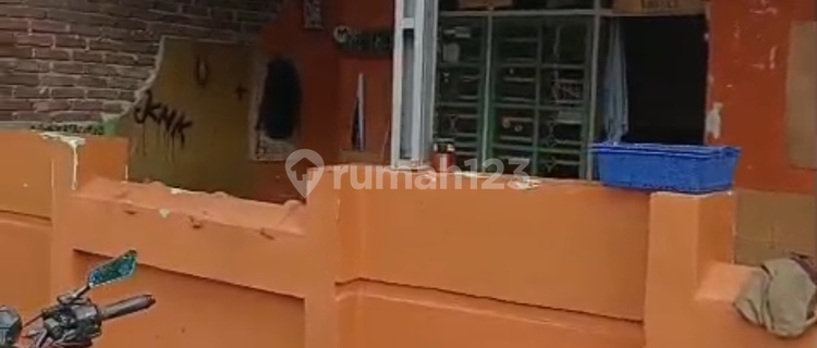 Rumah Perlu Renovasi di Paropo Dekat Sma 5 1