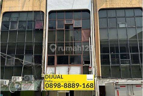 Dijual Ruko Strategis di Roxy, Jakarta Pusat - Investasi Potensial di Lokasi Premium 1