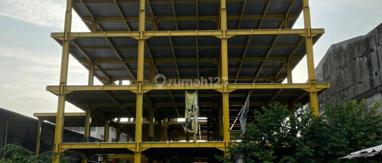 TANAH 1775M2 BANGUNAN 5 LANTAI DEKAT JALAN RAYA KALIMALANG 1KM DARI TOL PONDOK GEDE 1
