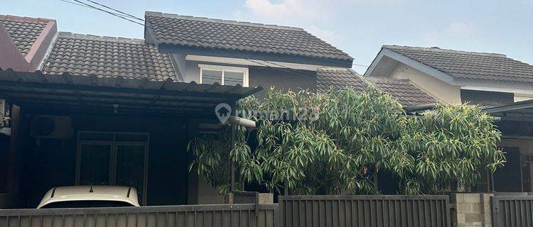 Rumah Luas Asri dalam Komplek sekitar Limo Cinere dekat Tol Limo 1