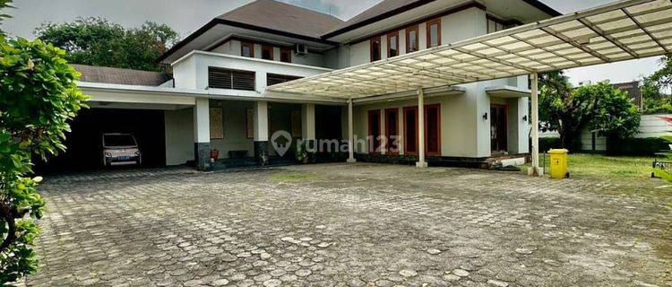 For Sale Rumah Mewah Halaman Luas
area Cilandak Jakarta Selatan 1