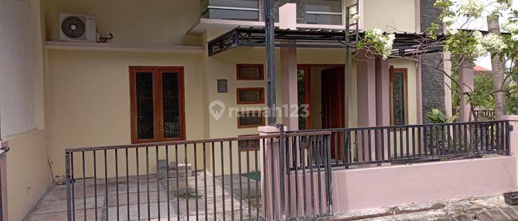 Rumah Jantung Kota Posisi Hook 1