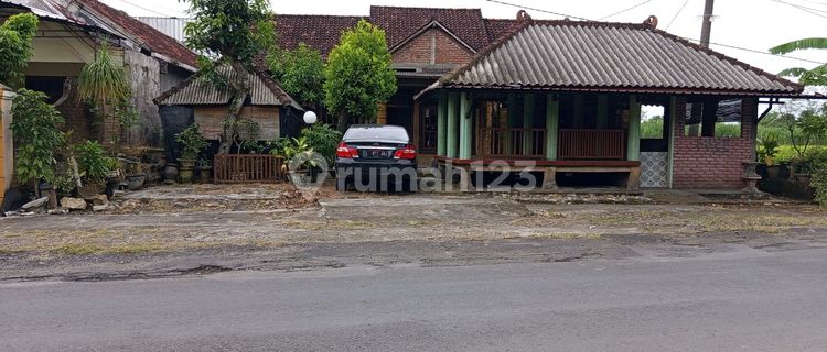 Rumah Usaha Strategis Raya Mantup Lamongan 1