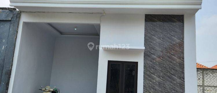 Rumah Bagus 2lt. Tengah Kota Lamongan 1