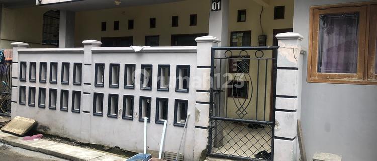 For Sale: City Center Boarding House 1