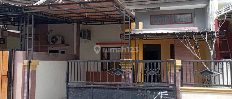 Rumah Dalam Kota Lamongan Ada Perabotnya 1