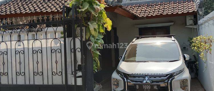 Rumah Vila Ilhami Karawaci, Kelapa Dua, Gading Serpong Tangerang 1