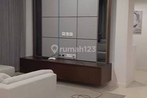 Apartemen Ciputra World Surabaya Tower Voila Lantai 29 Semi Furnish 1