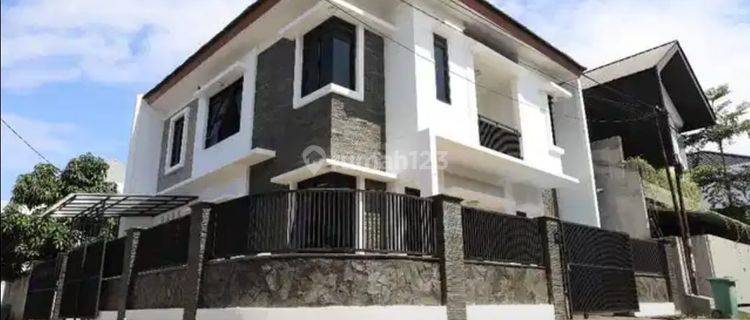 Dijual Rumah Eksklusif Nyaman Siap Huni di Buanasari Regency Bandung 1