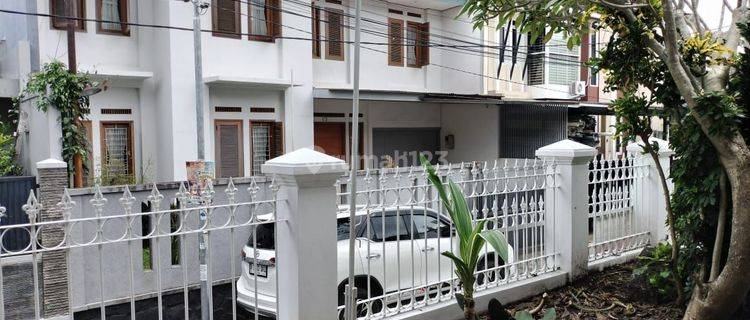 Dijual Rumah Nyaman Terawat Siap Huni Lokasi Bagus di Gunung Batu Bandung 1