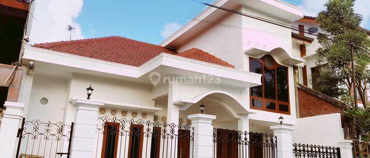 Dijual Rumah Mewah di Lokasi Elit Baciro Kodya Yogyakarta 1