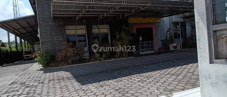 Gudang Luas 1800 Meter Persegi Lokasi Strategis Di Klaten Utara  1