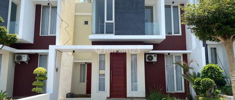 RUMAH CANTIK DEPAN AKMIL MAGELANG 1