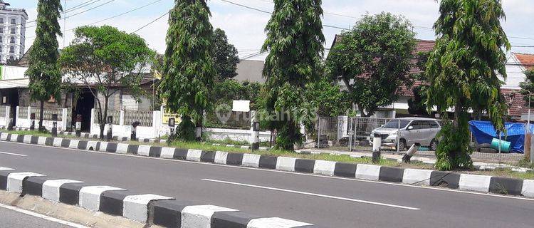 Dijual Tanah Strategis Dua Muka Dipinggit Ringroad Utara  1