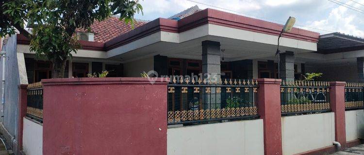 Dijual Rumah Bagus di Mekar Rahayu dekat Pintu Tol Margaasih Kopo 1