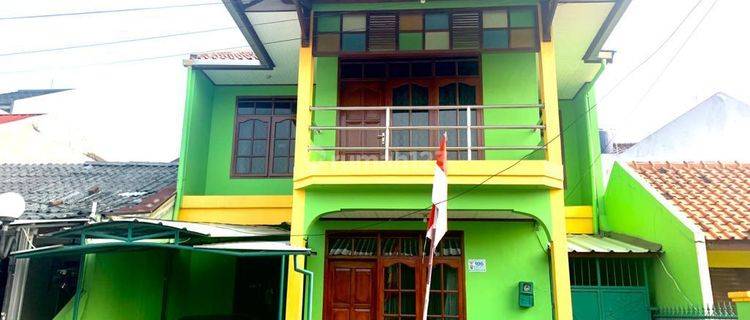 Rumah Cantik 2 Lantai Furnished Siap Huni Lokasi Strategis di di Rawalumbu Bekasi 1