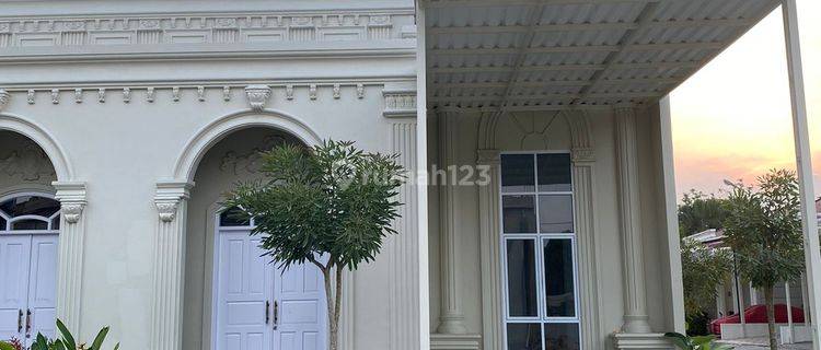 Rumah Cluster Tengah Kota Berkonsep Eropa Classic Dan Elegant  1