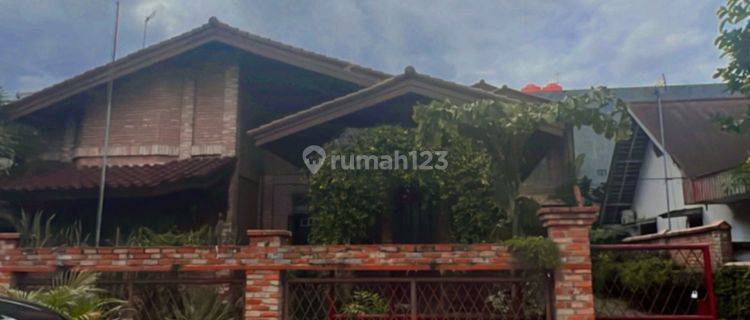 Dijual Rumah Mewah Dekat Rsud Arifin Ahmad Semi Furnished 1