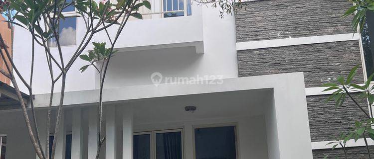 Disewakan Rumah Minimalis Tengah Kota Cluster Dekat RS Awal bross 1