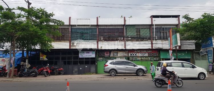 For Sale Shophouse in Sultan Hasanuddin, Gowa 1