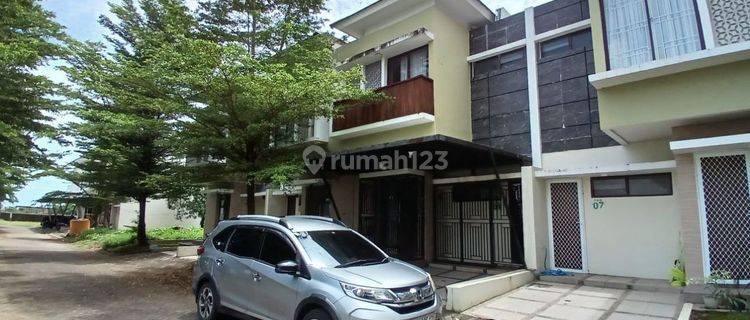 Disewakan Rumah di Water Front City Tanjung Bunga 1