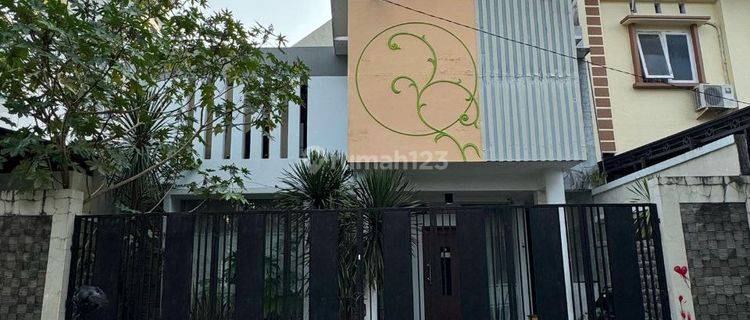 Disewakan Rumah di Jalan Pelanduk dekat dengan Mall Ratu Indah 1