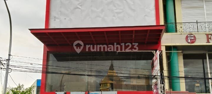 For Rent: Shop House on Gunung Latimojong Street 1