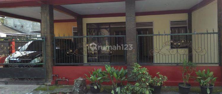 Rumah Bagus Luas Dan Murah Cocok Untuk Hunian Lokasi di Malang 1