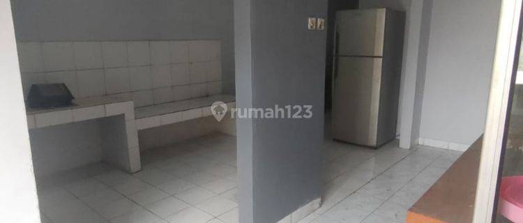 Rumah pinggir jln Pengadegan Pancoran Jaksel 36jt/thn Net 1