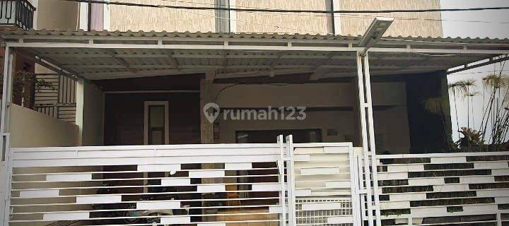 Rumah 2 Lantai Semi Furnish Lembang Bandung Barat 1