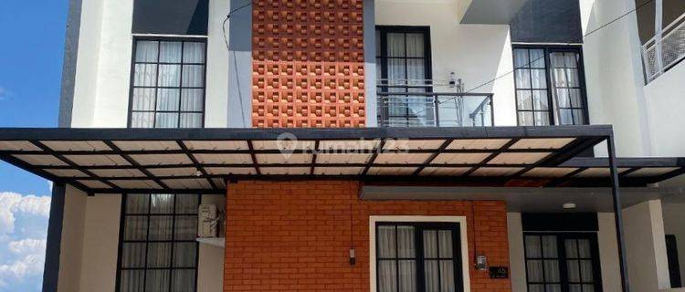 Rumah Asri 2 Lt di Padasuka Cicaheum  1