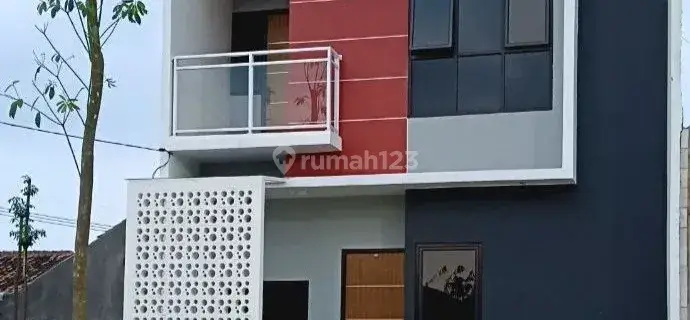 Rumah Baru Strategis di Teluk Jambe Karawang Barat  1