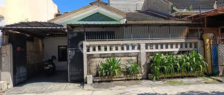 Rumah Siap Pakai di Fajar Indah Baturan Colomadu Solo 1