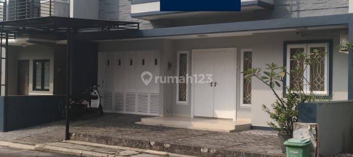 Disewakan Rumah Minimalis 2 Lantai di Colomadu 1