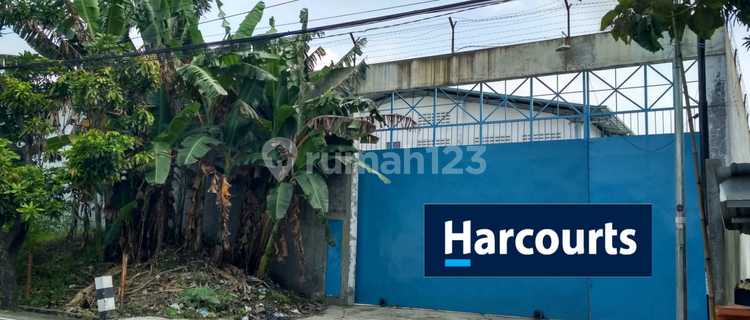 Di jual cepat :
Gudang bagus strategis siyap pakai di mojosongo solo.
 1