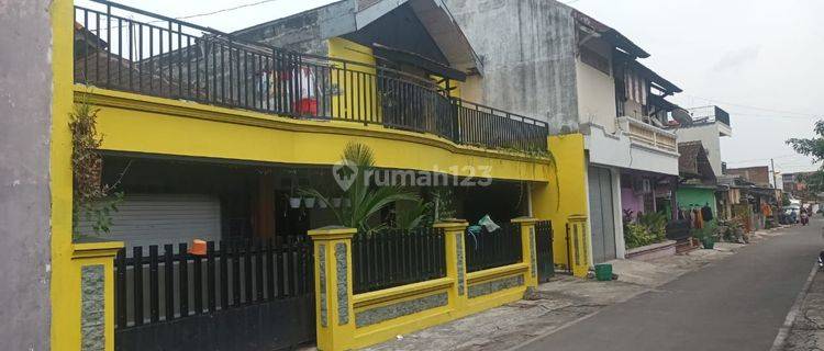 Dijual Rumah di Banaran, Grogol, Sukoharjo
SHM, Hadap Timur 1