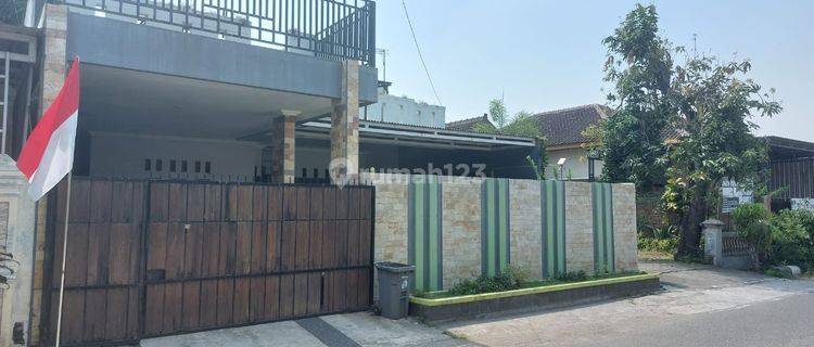 Dijual Rumah Bagus Siap Huni 2 Lantai Lokasi Sukoharjo Kota  1