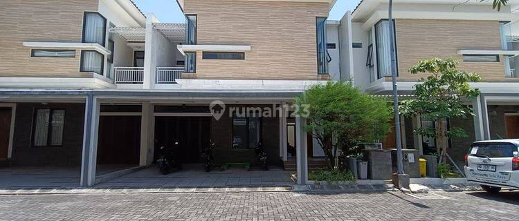 Rumah Modern Minimalis 2 Lantai Di Cluster Elite Purbayan Dekat Colomadu 1