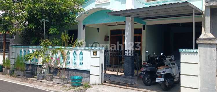 Dijual Rumah Siap Pakai Dengan Lokasi Strategis Tengah Kota Solo.  1
