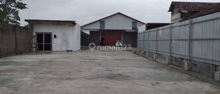 Gudang ex gudang tembakau
Lokasi Kalikotes - Klaten 1