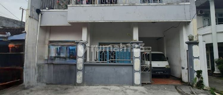 Rumah dan Ruang Usaha Siap Pakai Cemani Solo 1