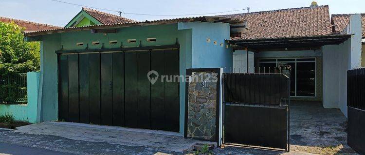 Rumah murah hitung tanah dekat kota solo 1