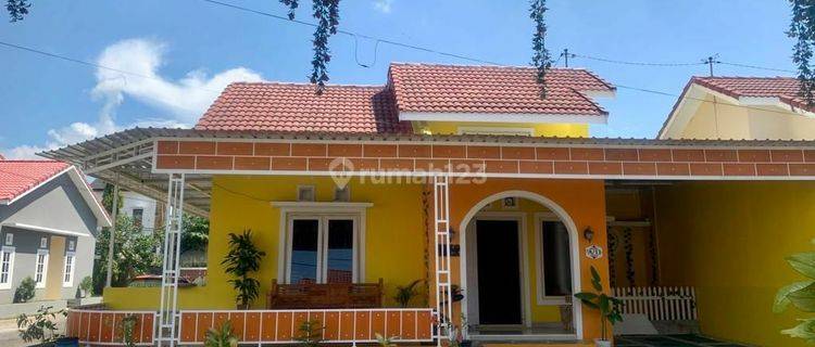 Rumah minimalis dalam perumahan gentan solo 1